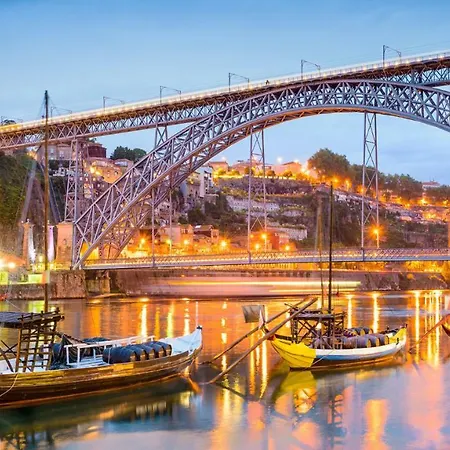 Porto Sea Front Lavra