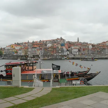 Porto Sea Front Lavra