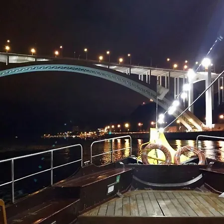 아파트 Porto Sea Front *