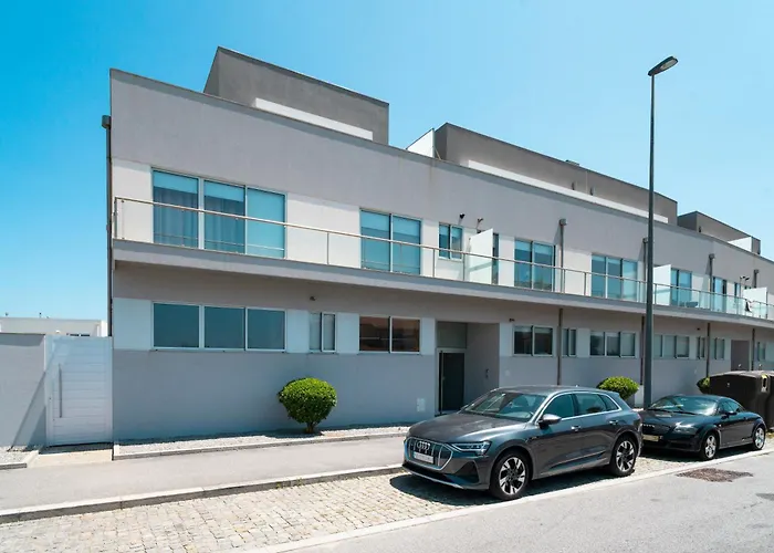 Porto Sea Front Lavra